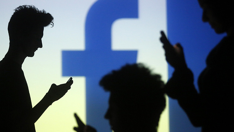 ¿Cuántos amigos de verdad tiene en Facebook? Los científicos dicen que cuatro