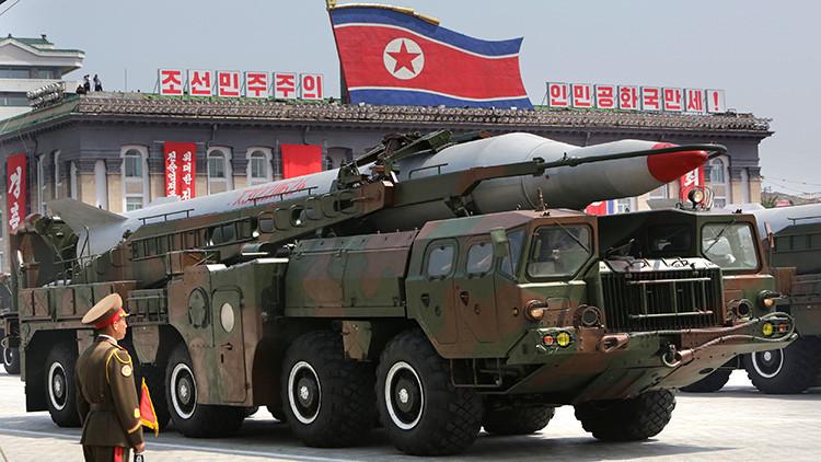 Corea del Norte podría lanzar un misil de largo alcance "la próxima semana" 