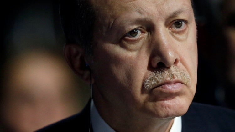 'The Times': "Los funcionarios turcos son obligados a denunciar a aquellos que critiquen a Erdogan"