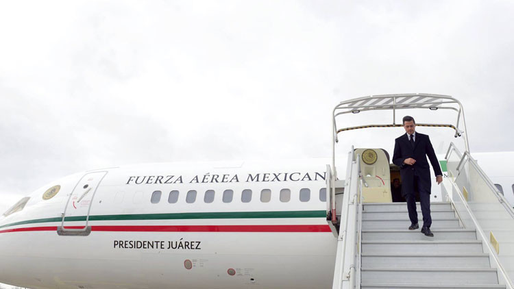 El más caro de su clase: el avión de Peña Nieto aterriza en México (Fotos)