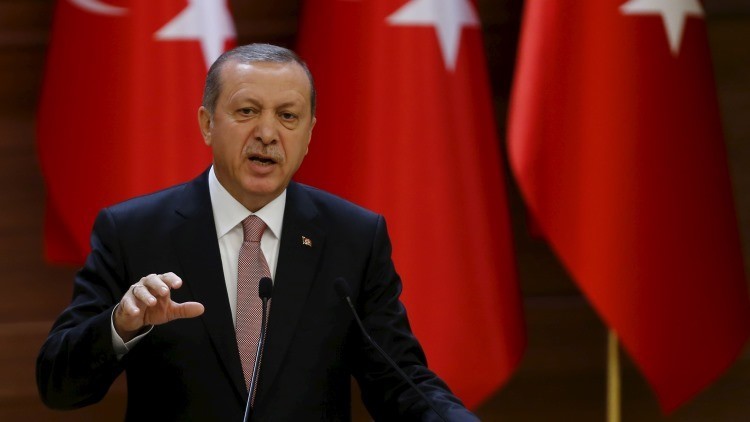 Erdogan acusa a EE.UU. de crear "un baño de sangre" en la región