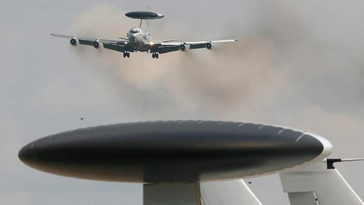 La OTAN enviará a Siria aviones-radares AWACS