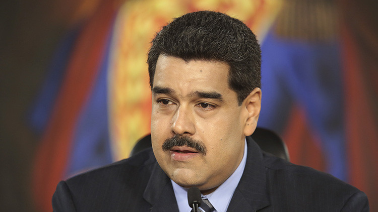 Maduro crea el Sistema Empresarial Socialista y la Corporación Nacional Productiva