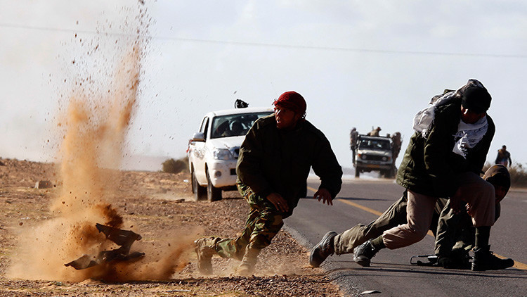 EE.UU. destruye Libia con sus bombardeos y ahora lamenta que es casi un estado fallido