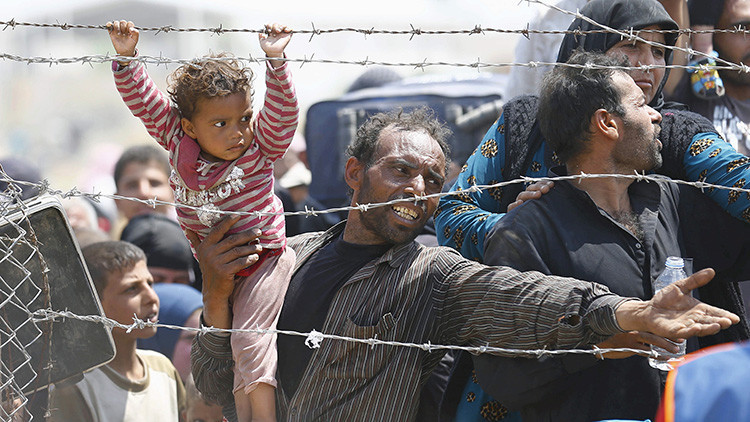 El presidente checo: "Erdogan exigirá constantemente dinero a la UE para contener a los refugiados"