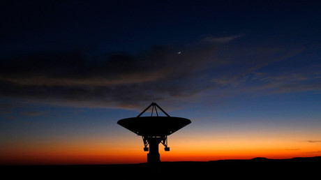 Los científicos hallan el origen de unas 'señales alienígenas' procedentes de una galaxia distante