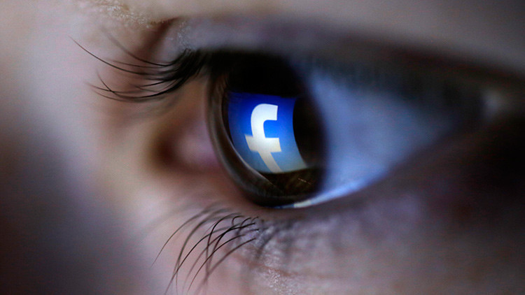 ¿Adicto a Facebook? Los psicólogos revelan el motivo