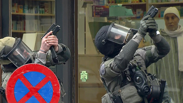 Dos explosiones en la zona de la operación especial antiterrorista en Bruselas
