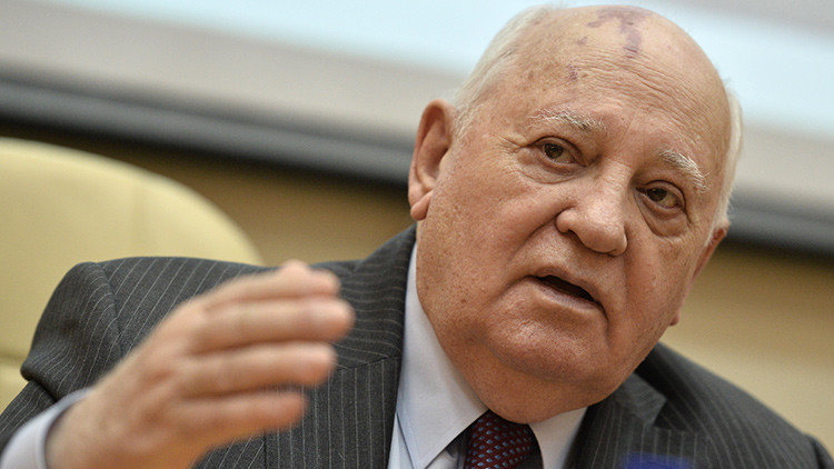 Gorbachov: "Los intentos de aislar a Rusia no tienen sentido"