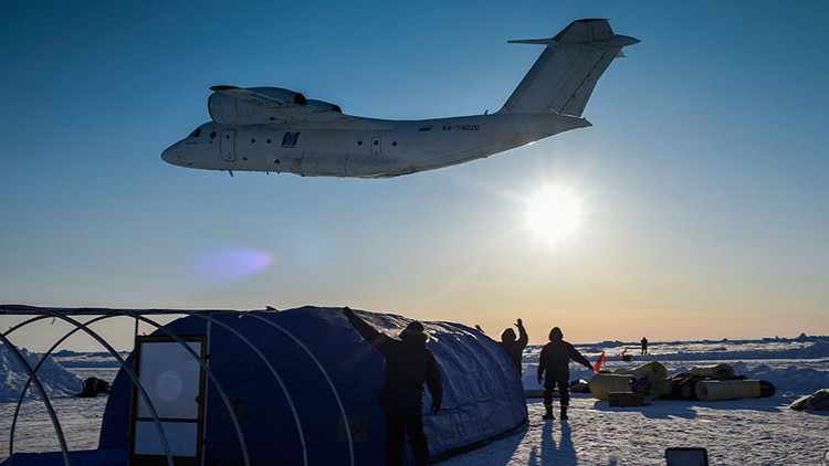Primer video en 360º del campamento flotante ruso en el Ártico (VIDEO)