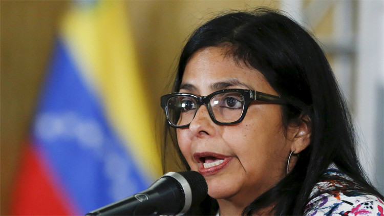 Delcy Rodríguez: Los medios de comunicación hacen "bullying" contra Venezuela