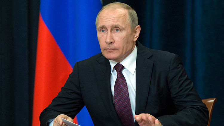 Putin: "El despliegue del escudo antimisiles en Rumanía requerirá una respuesta"