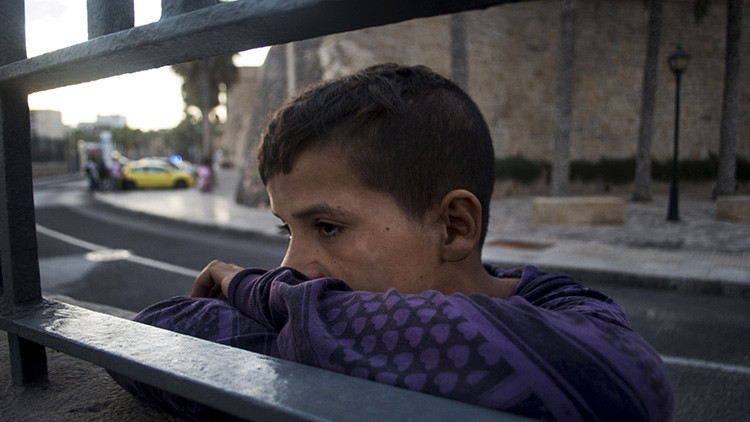Así vulnera España los derechos de los niños inmigrantes