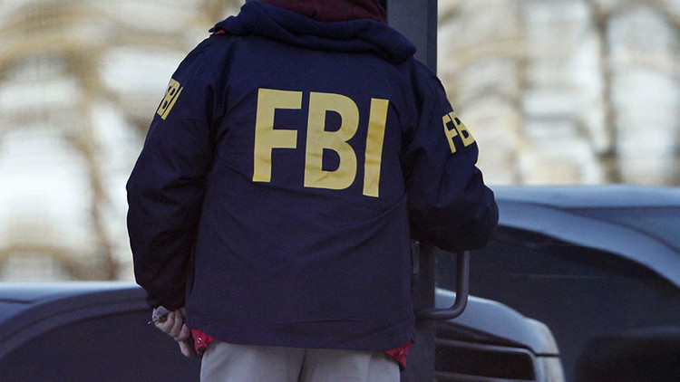 El FBI pide a la exmujer de Omar Mateen que no revele la posible homosexualidad del atacante