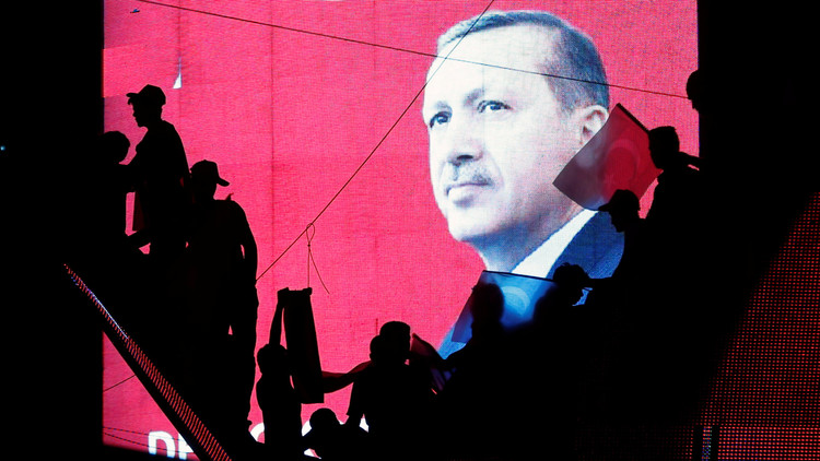 Erdogan: "Los turcos quieren restablecer la pena de muerte tras tantos atentados"