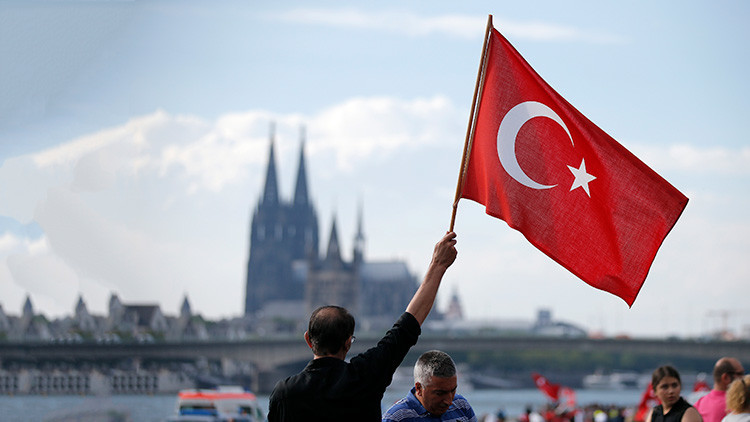 Turquía pierde 100.000 millones de dólares tras el golpe