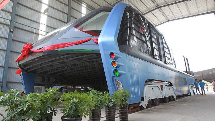 El 'autobús del futuro' chino puede ser parte de una "estafa financiera"