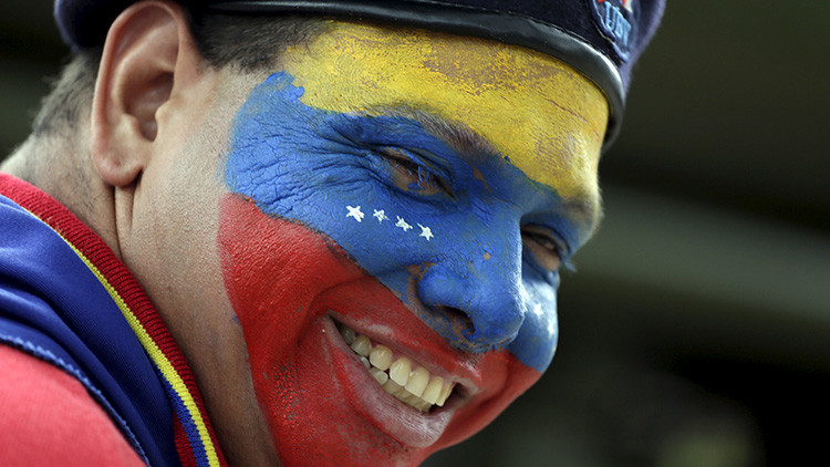 El humor del venezolano es el arma con la que a diario se afronta la crisis
