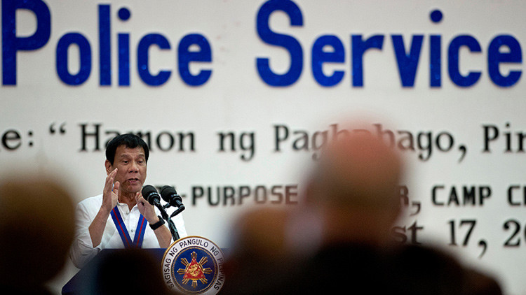 El presidente filipino llama "estúpida" a la ONU por criticar sus medidas contra el narcotráfico