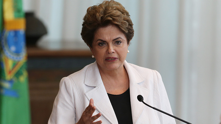Dilma Rousseff acudirá al Senado para defenderse en el juicio político