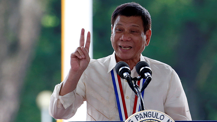 "No lanzo bombas": El presidente filipino niega que la matanza masiva de narcos sea un "genocidio"
