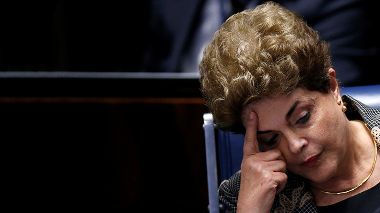 Brasil: La mayoría del Senado vota a favor del 'impeachment' a Rousseff