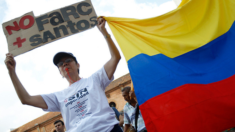 ¿Por qué hay sectores que votarán por el "no" al plebiscito por la paz en Colombia?