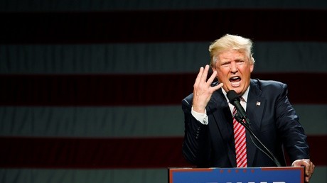 El canal ABC interrumpe su señal cuando Trump asegura que Clinton es "la fundadora del EI" (video)