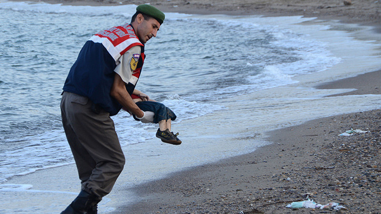 "La foto de mi hijo muerto no cambió nada": Cómo el mundo se olvidó del símbolo de la tragedia siria