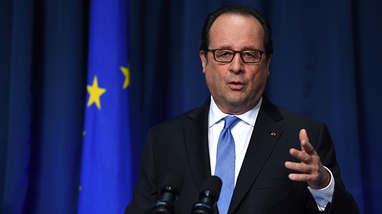 Hollande: "La respuesta de EE.UU. al 11-S causó caos y afectó a Francia"