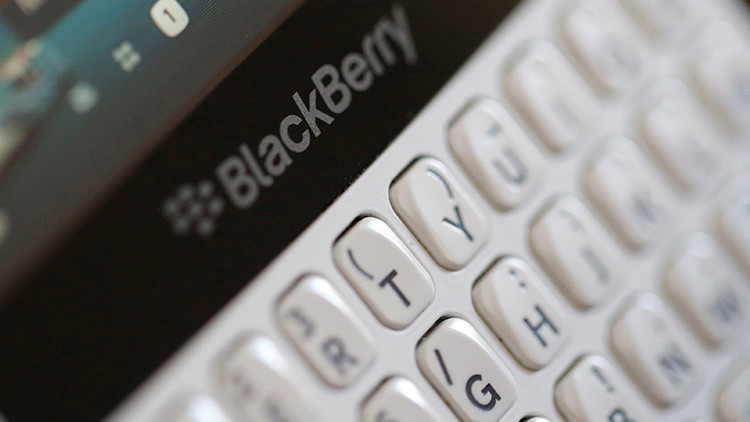 BlackBerry deja de fabricar teléfonos inteligentes