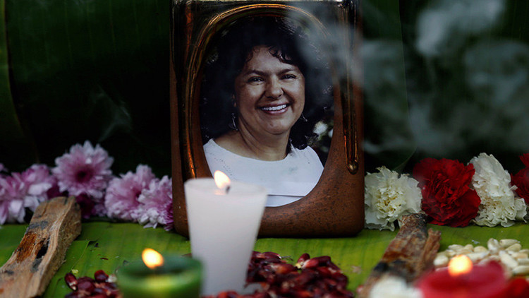Insólito: Roban a jueza el expediente judicial del asesinato de dirigente hondureña Berta Cáceres