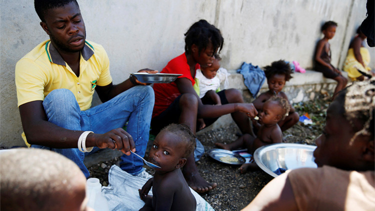 "Si quieren ayudar a Haití, no den dinero a la Cruz Roja de EE.UU."