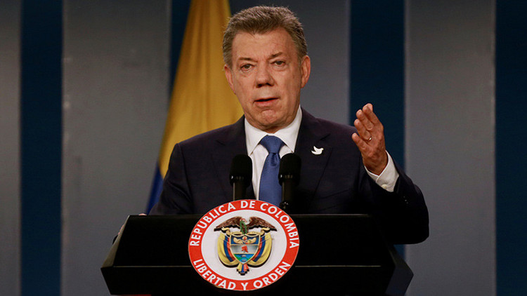 Santos anuncia qué hará con el dinero del Premio Nobel de la Paz