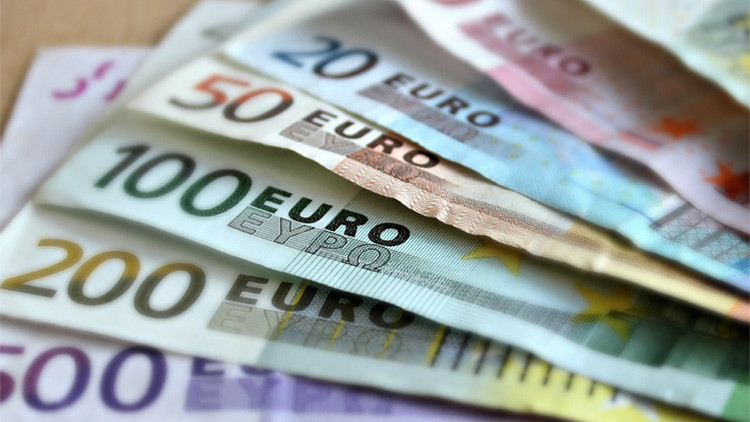 "El euro es una castillo de naipes que se derrumbará", según arquitecto de la moneda única