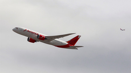 La mayor aerolínea colombiana cancela todos sus vuelos a Venezuela