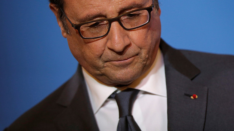 Inician el proceso parlamentario para intentar destituir a Hollande  