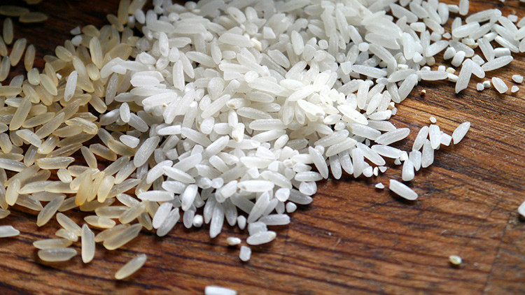 ¿Produce China arroz de plástico? (VIDEO)