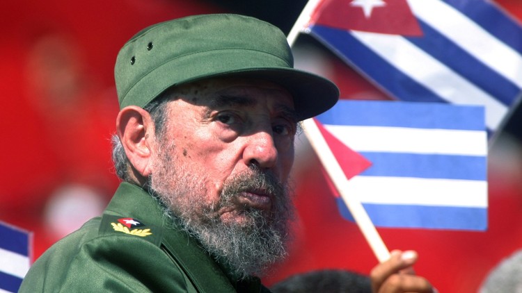 "Era digno del respeto de todos": Moscú reacciona a los comentarios negativos sobre Fidel