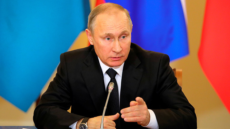 Putin: "Se han alcanzado acuerdos para el alto el fuego en Siria y futuras negociaciones de paz"