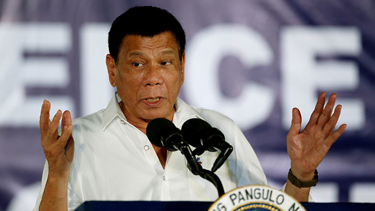 Duterte: "La mayoría de los embajadores de EE.UU. son espías de la CIA"