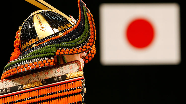¿Los guerreros japoneses ocultaban su verdadera fe? Hallan símbolos cristianos en espadas samurái