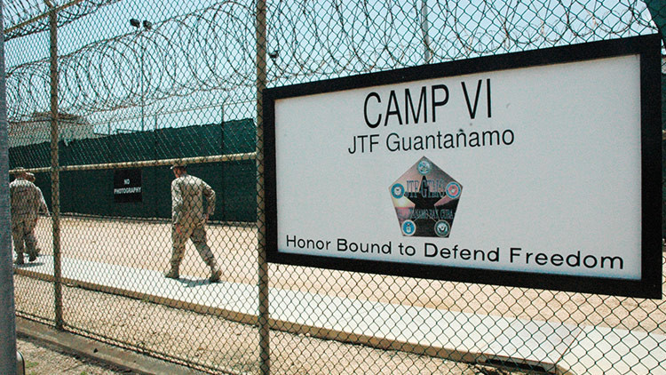 "Son personas extremadamente peligrosas": Trump se opone al cierre de Guantánamo