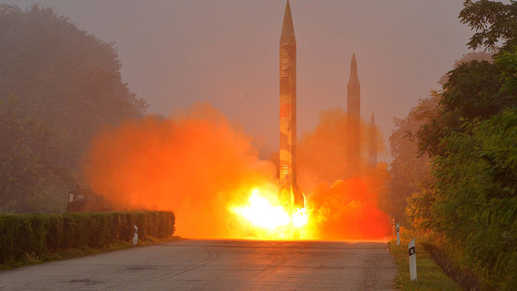 Corea del Norte: "Lanzaremos un misil balístico intercontinental en cualquier momento y lugar"