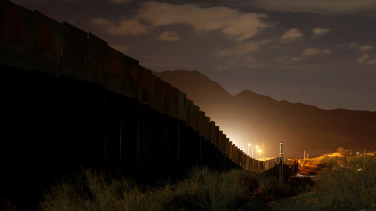 "Por dignidad": México no piensa pagar el muro fronterizo con EE.UU.