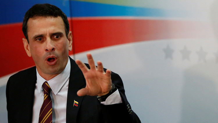 Contraloría venezolana cita a Capriles por irregularidades en su gestión como gobernador