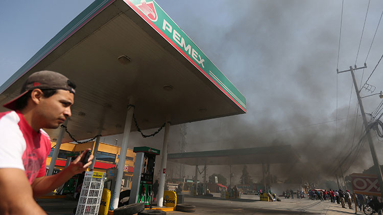 "México cuenta con gasolina para un máximo de tres días de consumo"