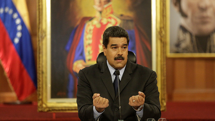 Venezuela propone crear una "nueva fórmula" para determinar el precio del petróleo