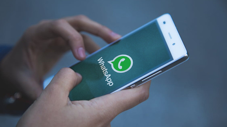 WhatsApp permite a sus usuarios de iOS 'enviar' mensajes sin conexión a Internet