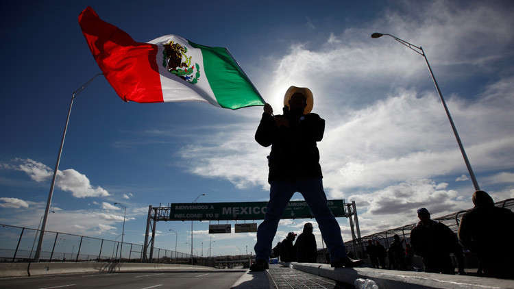 Trump ordena un informe sobre la ayuda prestada por EE.UU. a México en los últimos 5 años